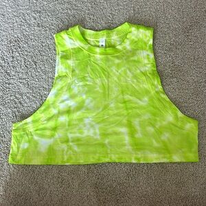 Lululemon crop muscle tank top